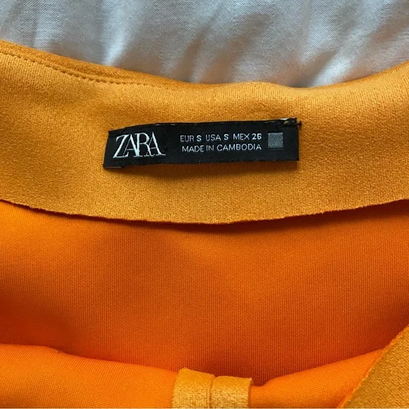 ❌LAST CHANCE! ❌ Zara Orange A-Line Mini Skirt - Picture 4 of 5